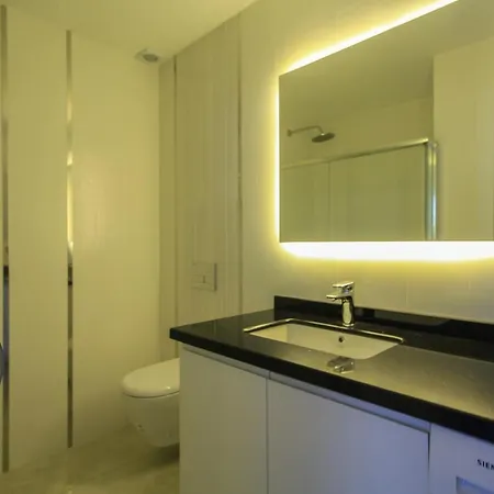 Twin Towers, Sauna, Swimming Pool Ajax Holiday * 알란야
